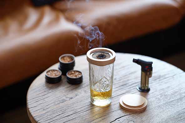 SET DE FUMAGE COMPLET avec bois 4 parfums
