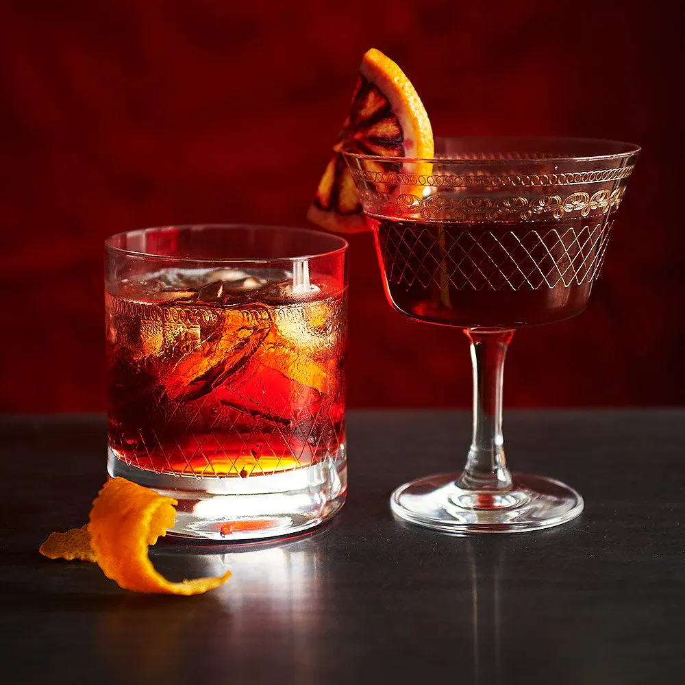 urban-bar-retro-1910-glassware_cc8b24bc-6a92-48a2-ad67-f02dbb17d390.webp